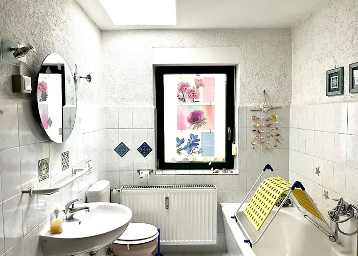 Spitzwegerich By Interhome Kappe